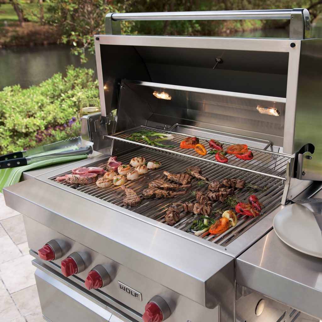 Wolf Outdoor Grill, luxury freestanding gas BBQ with cart