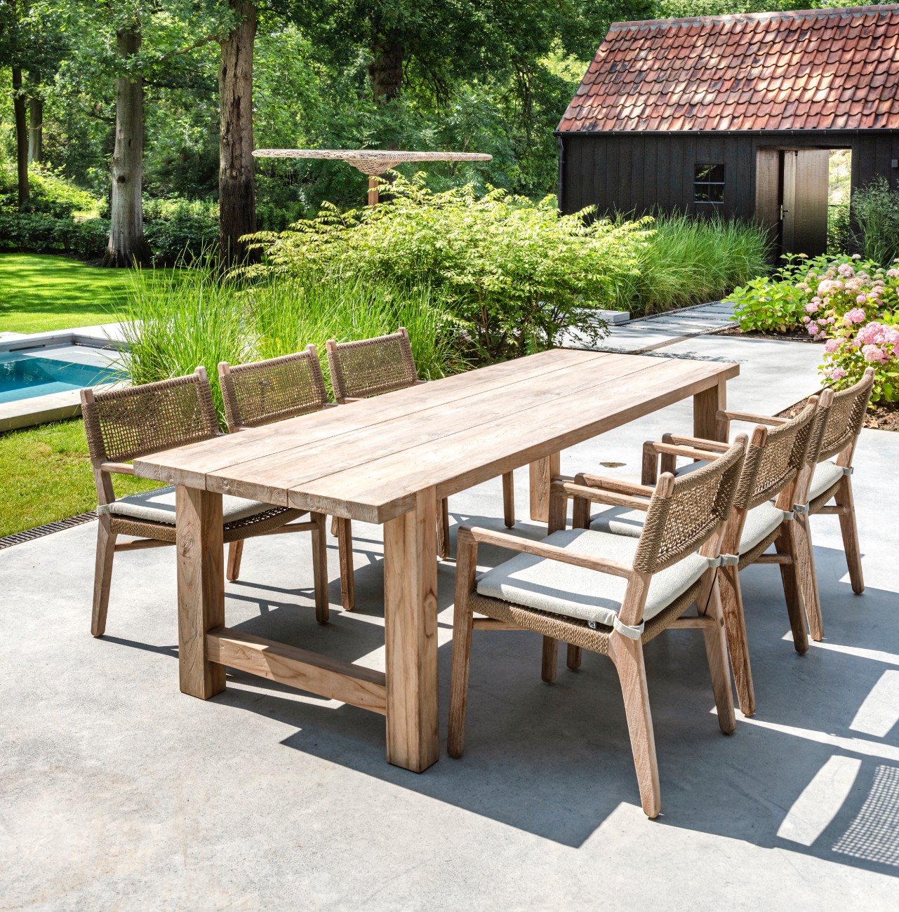 Gommaire 10 Seater Dining Set Jacob Luxury Outdoor Living