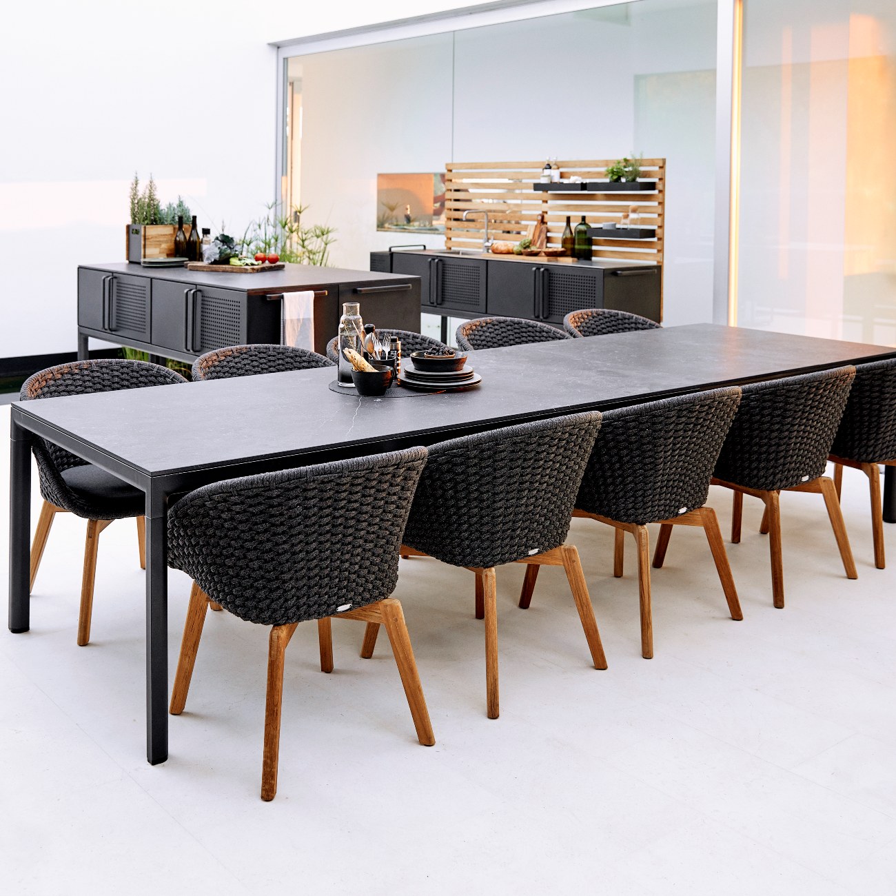 Cane-Line  Peacock Chair with Teak Legs, Set of 2